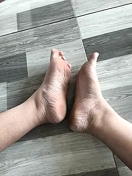 Snapshot of Pussy-xx chatting on January 18, 5:55 am Pussy-xx online show from January 18, 5:55 am