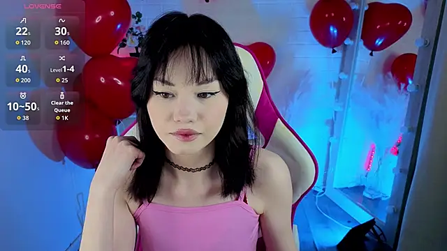 NanaYuna online show from February 13, 3:19 pm