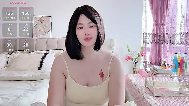 10ve1y online show from March 28, 1:05 am