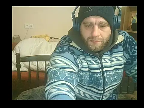 AlexanderArmani online show from January 18, 8:23 pm