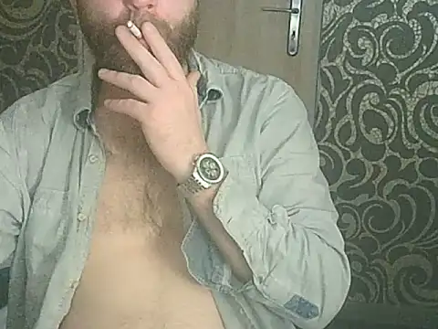 AlexanderArmani online show from February 8, 11:57 am