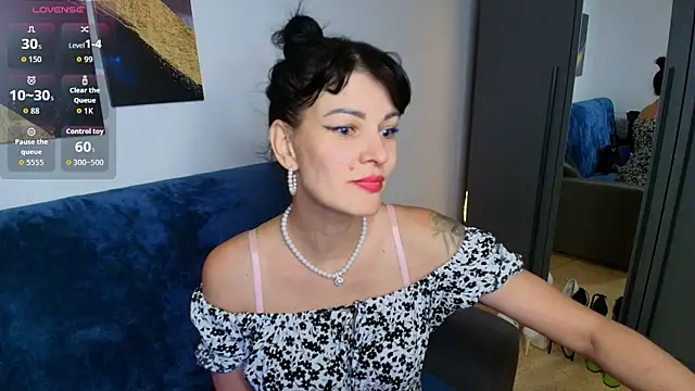 Agata  Moore online show from June 7, 1:54 am