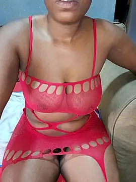 Barbieee1301 online show from May 20, 6:08 am