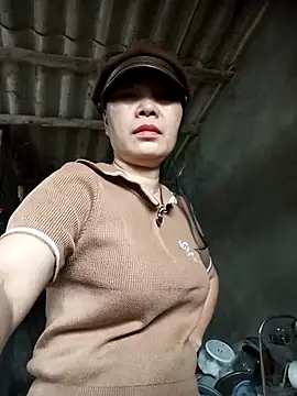 Snapshot of Nuna_689 chatting on March 5, 3:57 am Nuna 689 online show from March 5, 3:57 am