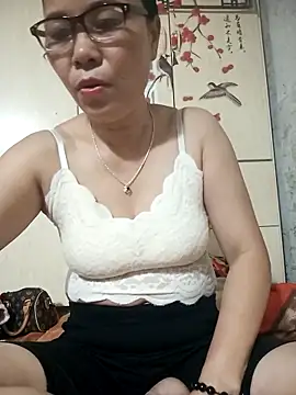 Snapshot of Nuna_689 chatting on March 27, 9:10 am Nuna 689 online show from March 27, 9:10 am