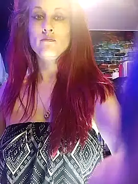 BusyB1983 online show from July 24, 5:05 am