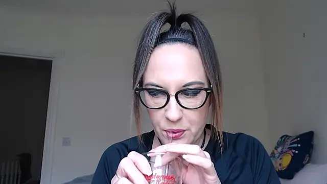 PsychicDominatrix online show from February 13, 1:40 pm