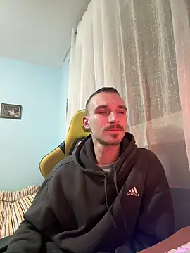 Snapshot of TheMaskShow chatting on March 20, 1:10 am TheMaskShow online show from March 20, 1:10 am