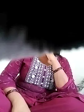 Snapshot of x_chaht chatting on February 12, 10:21 am x chaht online show from February 12, 10:21 am