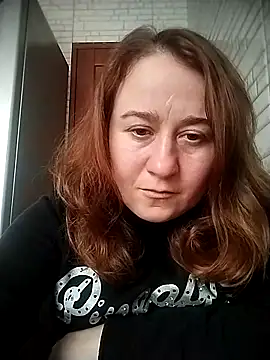 Snapshot of AnitaCaramell527 chatting on February 6, 8:07 am AnitaCaramell527 online show from February 6, 8:07 am