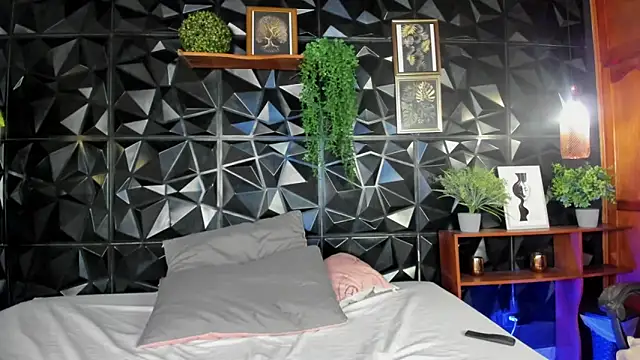 Snapshot of liia_marin chatting on March 27, 8:26 am liia marin online show from March 27, 8:26 am