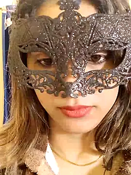 NEERU-STRIP online show from February 11, 8:14 pm