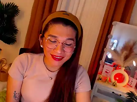 DianaRose69 online show from February 11, 3:39 pm