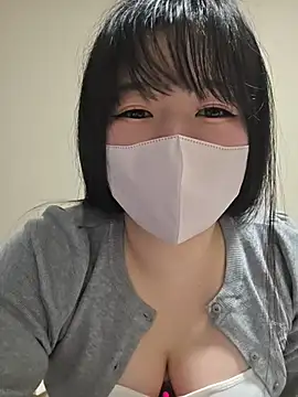 Sakura1229  online show from March 21, 9:40 pm