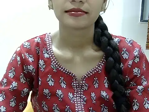 Snapshot of Kulsum_S chatting on June 1, 1:13 pm Kulsum S online show from June 1, 1:13 pm