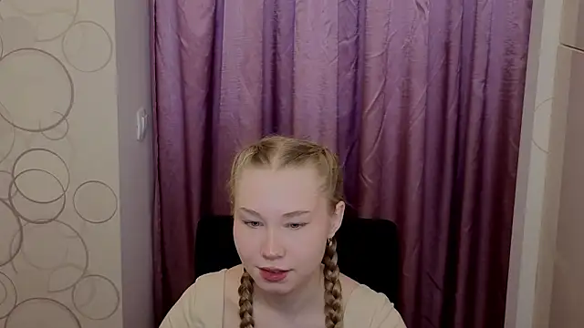 SageSnachez online show from February 8, 4:05 am