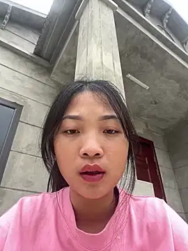 Snapshot of Lyn-be99 chatting on March 4, 9:59 am Lyn-be99 online show from March 4, 9:59 am