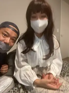 haru4321 online show from April 6, 8:15 am