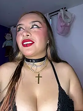 SOPHIIE LUX  online show from March 26, 11:10 pm