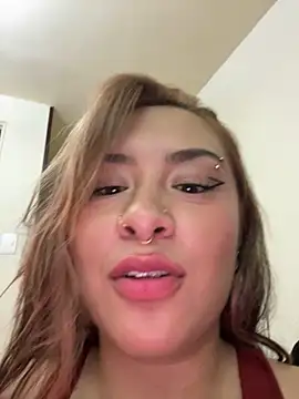 SOPHIIE LUX  online show from March 27, 11:59 pm