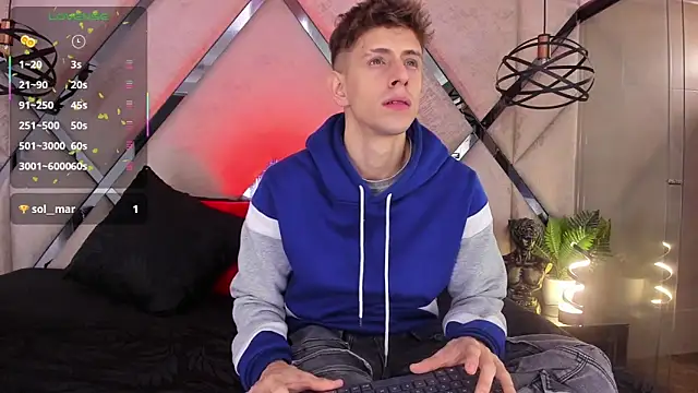 Snapshot of Jasper__jones chatting on February 18, 1:07 pm Jasper jones online show from February 18, 1:07 pm