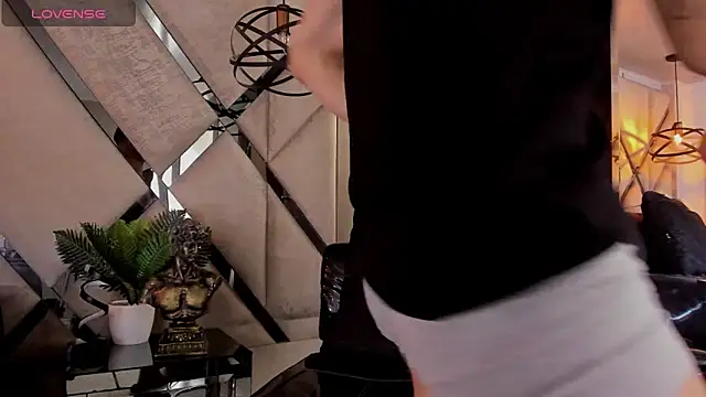 Snapshot of Jasper__jones chatting on March 6, 2:46 pm Jasper jones online show from March 6, 2:46 pm