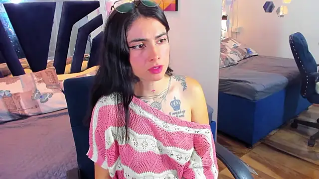 katherin  19 online show from February 7, 3:10 am