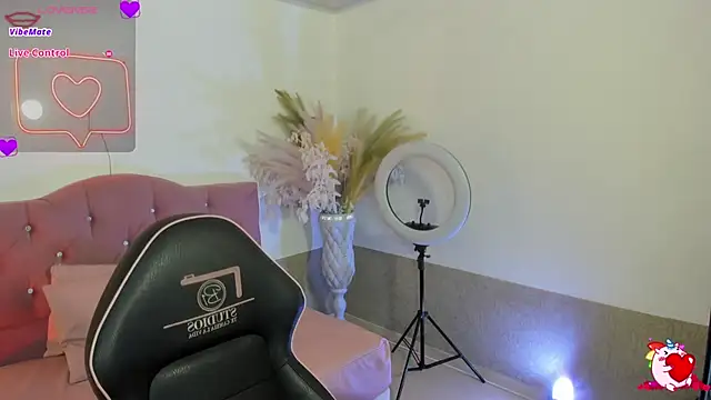 SABRIINA TAY online show from February 5, 11:48 am