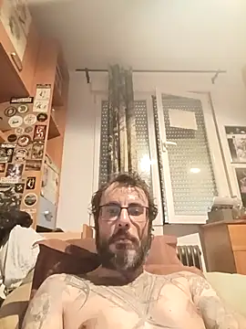 MrFumao online show from May 1, 7:57 am