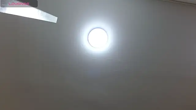 Snapshot of TINY_TAY chatting on March 14, 11:37 am TINY TAY online show from March 14, 11:37 am