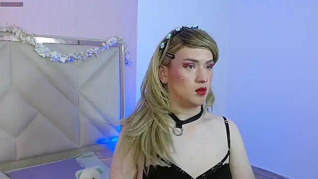 NOOAH TAY online show from February 5, 7:18 pm