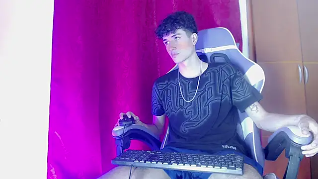 Johnny cagee  online show from February 2, 12:20 am