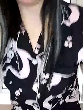 ThatAltGirl online show from February 8, 2:09 pm