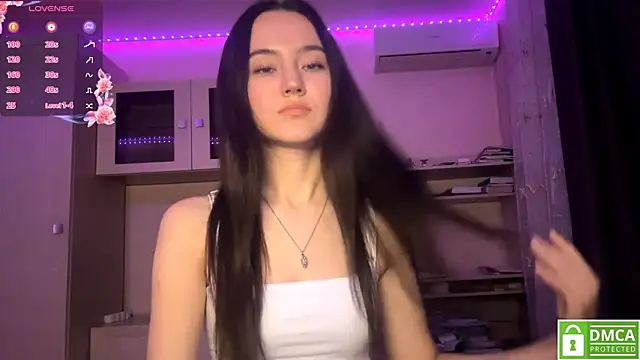 Kiaicatie online show from June 15, 5:04 pm