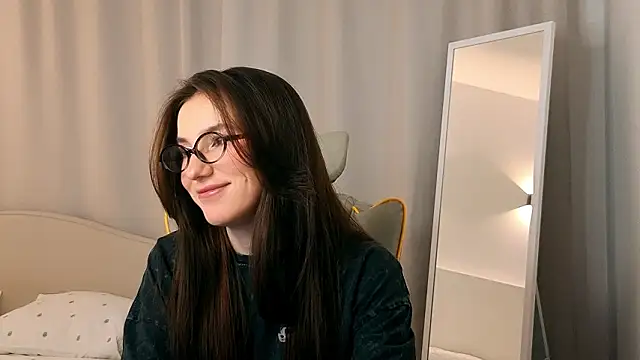 ssandralovin online show from March 7, 8:06 pm