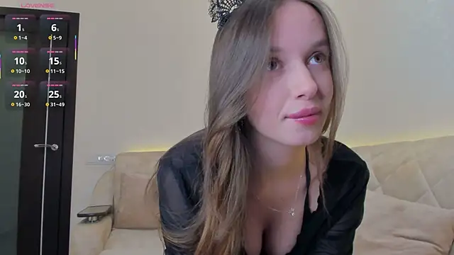 SweetSolana online show from June 15, 11:18 pm