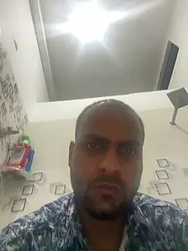 Snapshot of hardlysuck chatting on March 7, 10:29 pm hardlysuck online show from March 7, 10:29 pm