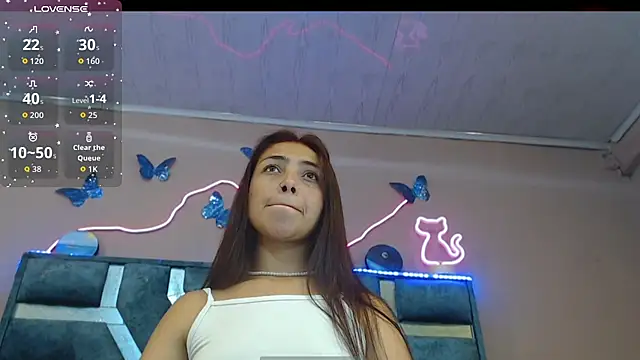 Roxan-Fox- online show from February 3, 2:53 am