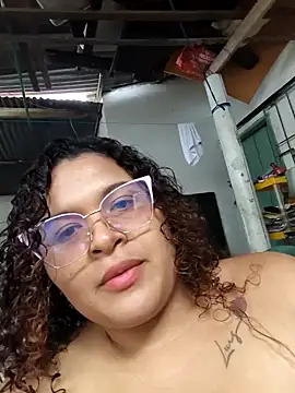 Snapshot of Adina_Skaly chatting on February 17, 8:15 pm Adina Skaly online show from February 17, 8:15 pm