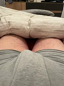  Mishaa01 online show from April 20, 9:38 pm