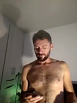 Snapshot of Erickpritz_xh chatting on March 20, 7:30 pm Erickpritz xh online show from March 20, 7:30 pm