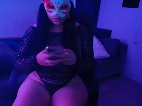 Snapshot of NicoOlivia chatting on February 16, 5:14 am NicoOlivia online show from February 16, 5:14 am