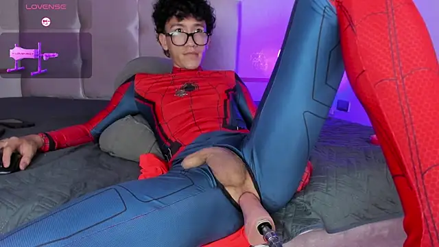 Julien Ansel online show from March 11, 8:37 pm