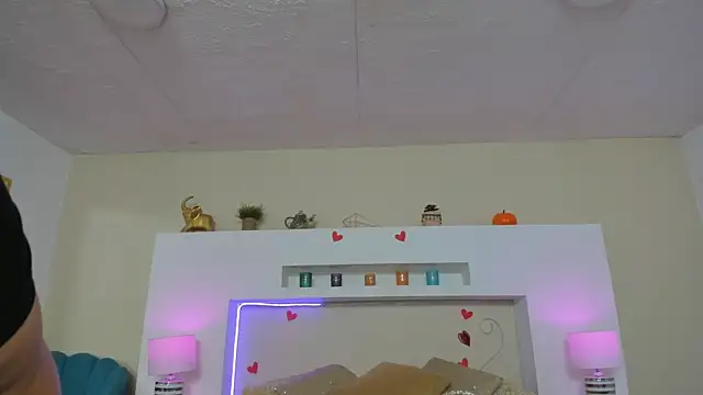 Vanne Thorner online show from March 30, 7:15 pm