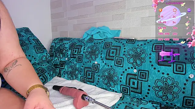 Snapshot of Julieta_jane_ss chatting on February 15, 11:23 pm Julieta jane ss online show from February 15, 11:23 pm