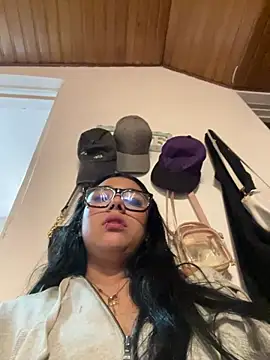 Violetta pinkk1 online show from February 28, 3:07 am