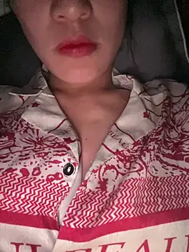 Snapshot of Mong2005 chatting on February 7, 10:30 am Mong2005 online show from February 7, 10:30 am