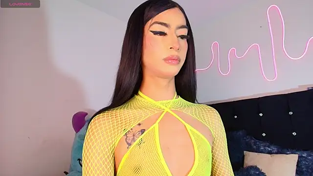 Martina Sky  online show from May 21, 8:38 pm