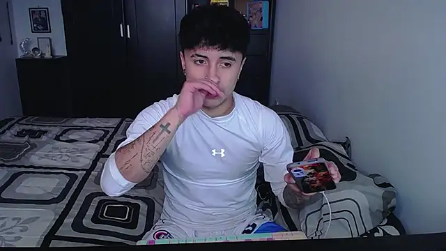 Jhon mendoza online show from February 10, 9:41 pm