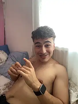 vanilla Kush online show from March 12, 3:40 pm